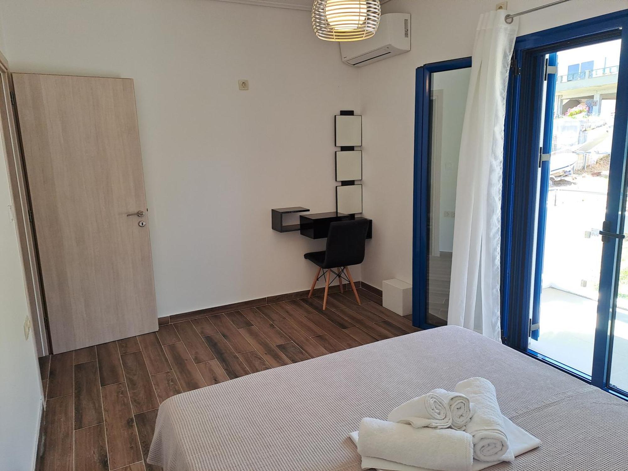 Aegean Apartment *